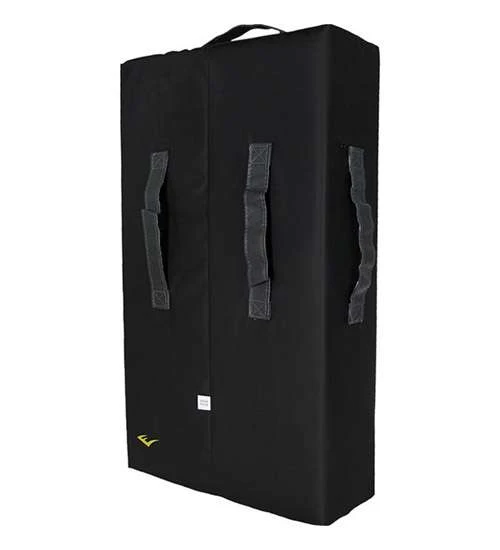 Everlast Strike Kicking Shield 4 Everlast Strike Kicking Shield - Image 2